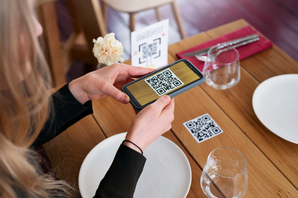 Ilustración de pedido QR en el móvil